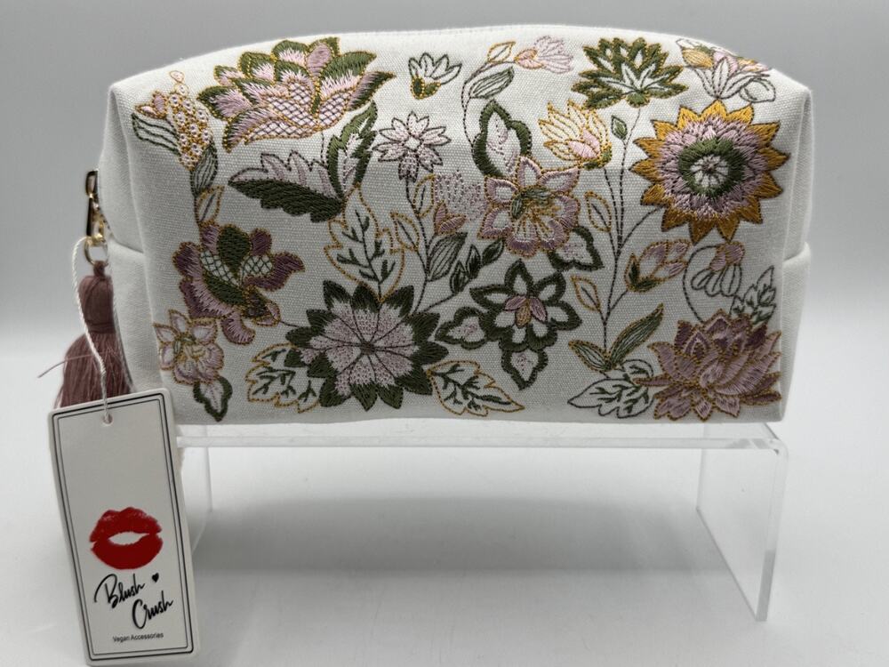 Blush Crush Vegan Accessories White Floral Makeup Travel Bag NWT